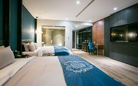 Saint Art Hotel
